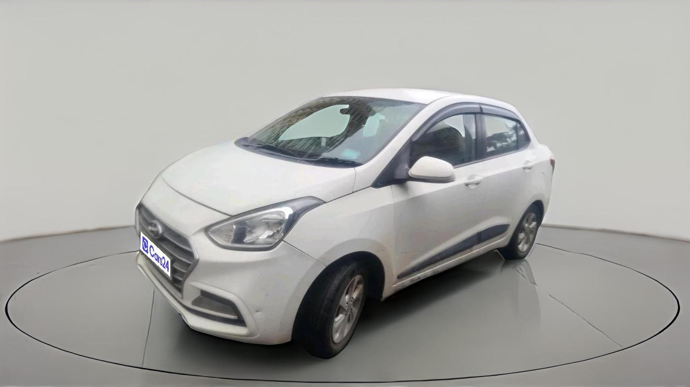 2017 Hyundai Xcent SX 1.2, Petrol, Manual, 1,75,277 km, exterior