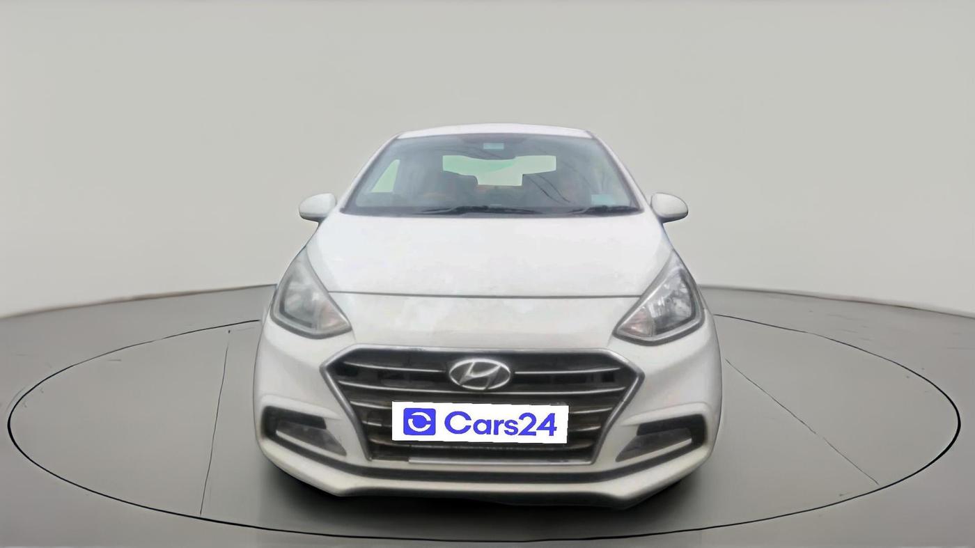 2017 Hyundai Xcent SX 1.2, Petrol, Manual, 1,75,277 km, exterior