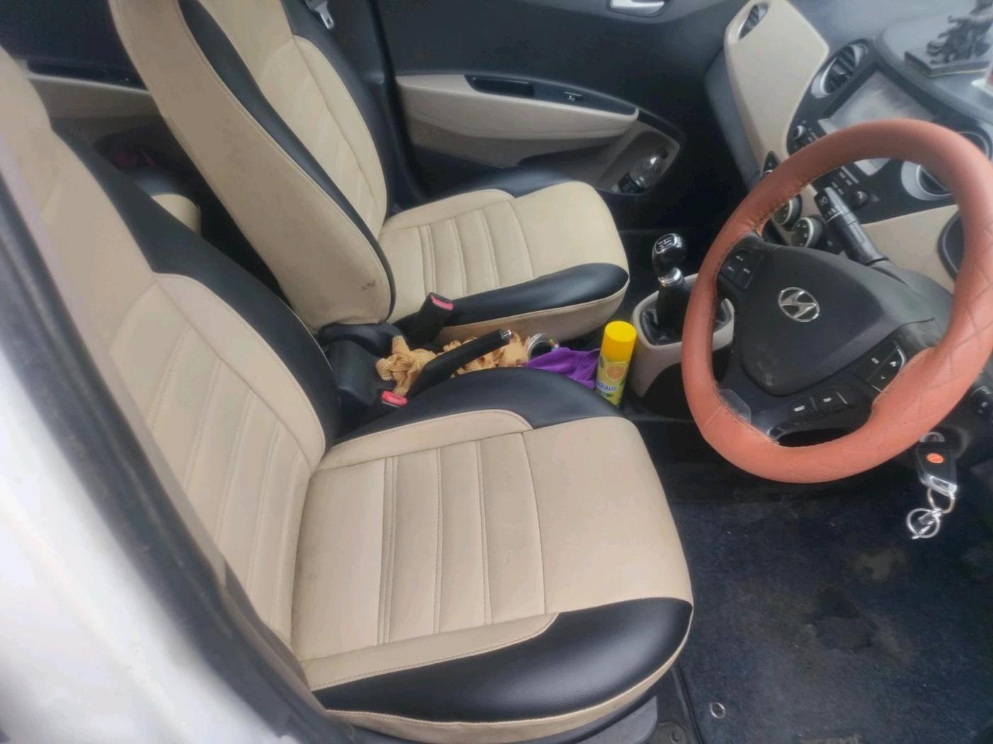2017 Hyundai Xcent SX 1.2, Petrol, Manual, 1,75,277 km, interior