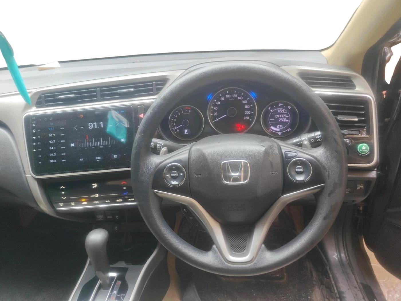 2017 Honda City 1.5L I-VTE V CVT, Petrol, Automatic, 41,729 km, interior