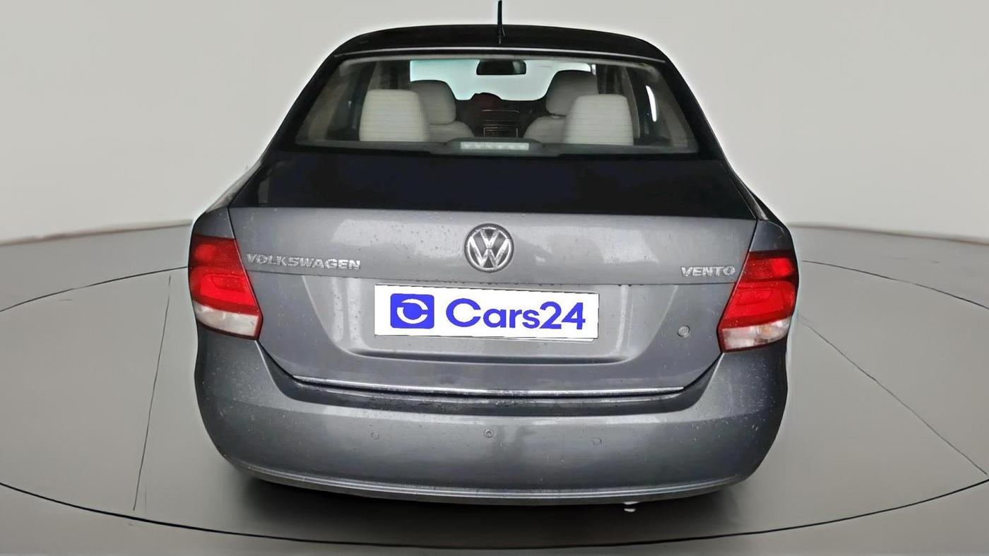 2013 Volkswagen Vento HIGHLINE PETROL AT, Petrol, Automatic, 96,231 km, exterior