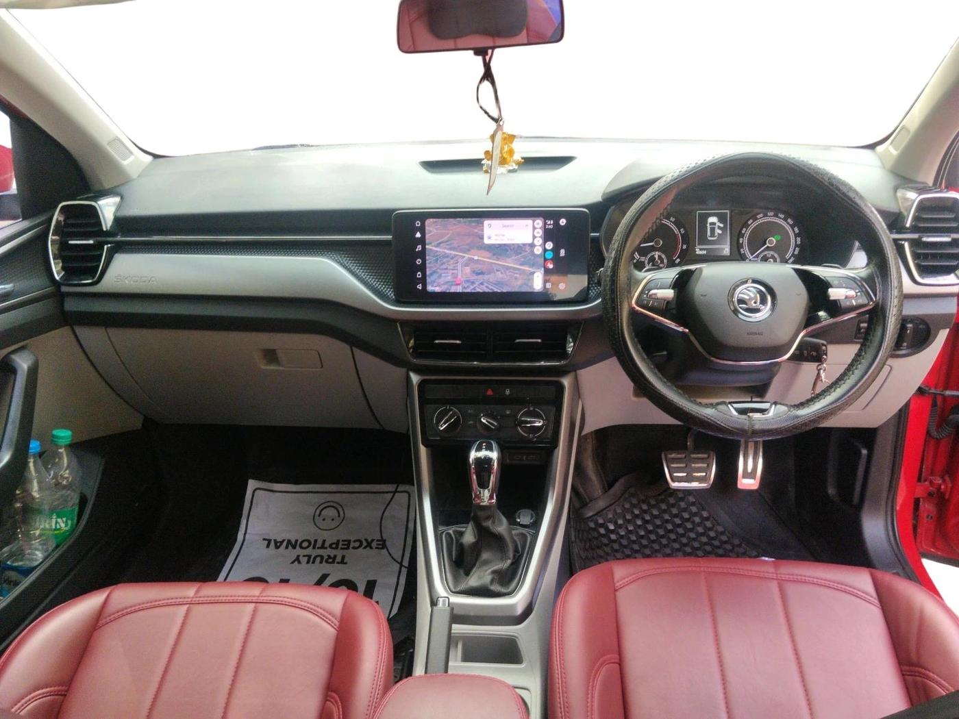 2022 Skoda KUSHAQ AMBITION 1.0L TSI AT, Petrol, Automatic, 40,604 km, interior