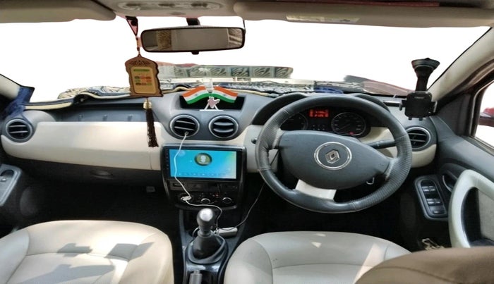 2013 Renault Duster 85 PS RXL DIESEL, Diesel, Manual, 71,755 km, interior