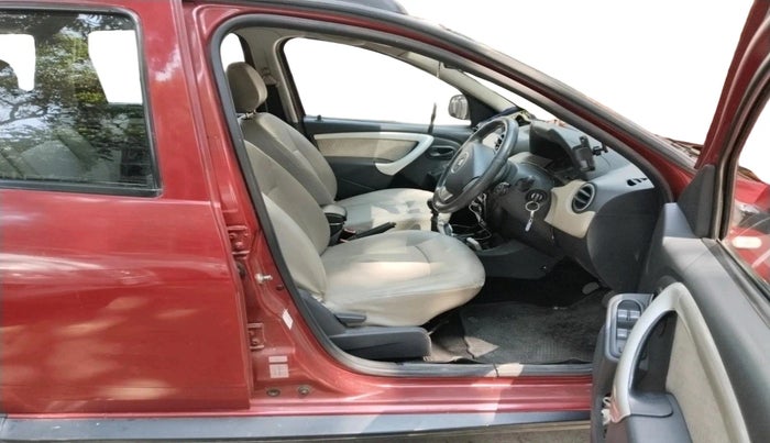 2013 Renault Duster 85 PS RXL DIESEL, Diesel, Manual, 71,755 km, interior