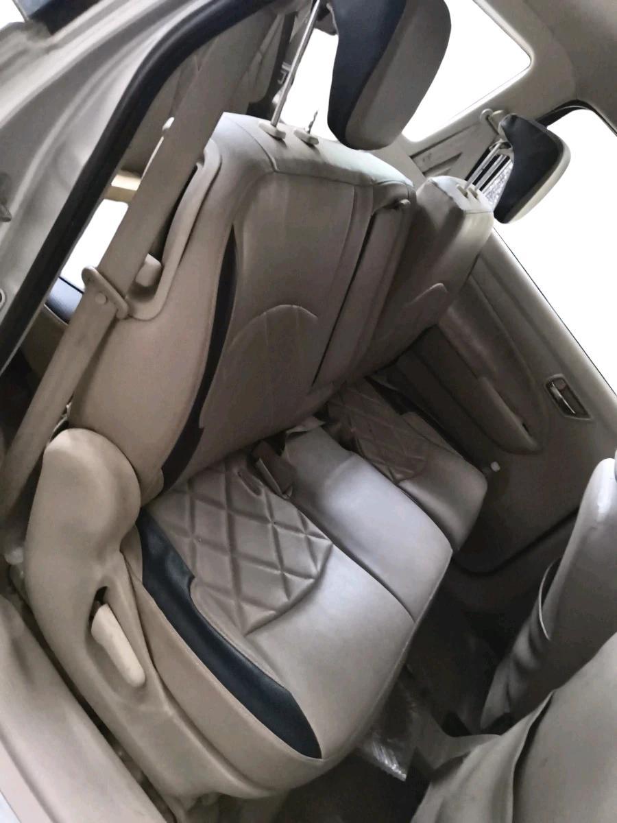 2014 Maruti Ertiga VXI CNG, CNG, Manual, 81,339 km, interior