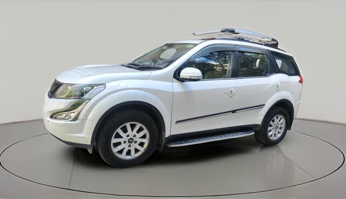2016 Mahindra XUV500 W10 AT, Diesel, Automatic, 55,029 km, exterior