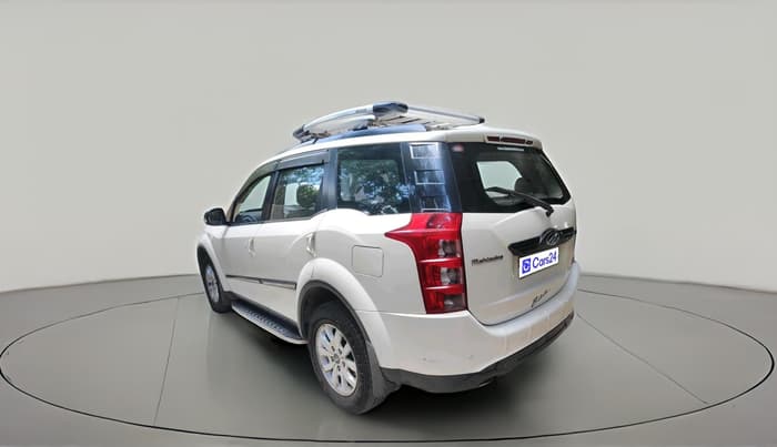 2016 Mahindra XUV500 W10 AT, Diesel, Automatic, 55,029 km, exterior