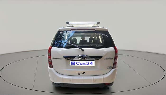 2016 Mahindra XUV500 W10 AT, Diesel, Automatic, 55,029 km, exterior