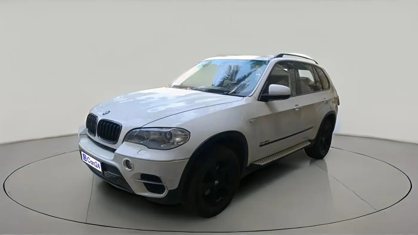 2011 BMW X5 3.0 D, Diesel, Automatic, 1,61,974 km, exterior