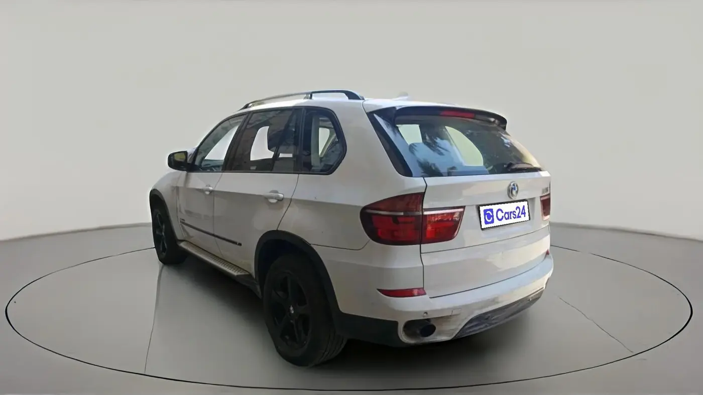 2011 BMW X5 3.0 D, Diesel, Automatic, 1,61,974 km, exterior
