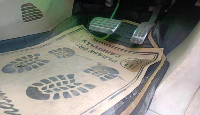 2016 Mahindra XUV500 W10 AT, Diesel, Automatic, 1,39,468 km, interior