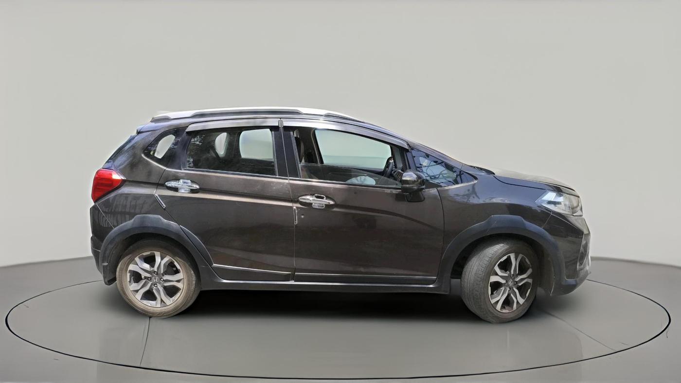 2018 Honda WR-V 1.5L I-DTEC VX MT, Diesel, Manual, 1,22,038 km, exterior
