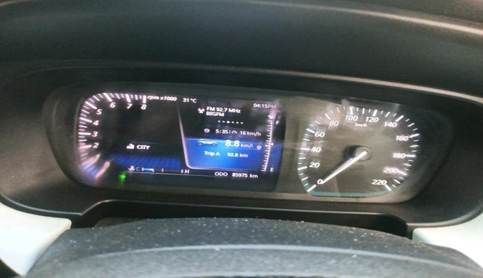 2022 Tata PUNCH CREATIVE  MT, Petrol, Manual, 85,975 km, interior