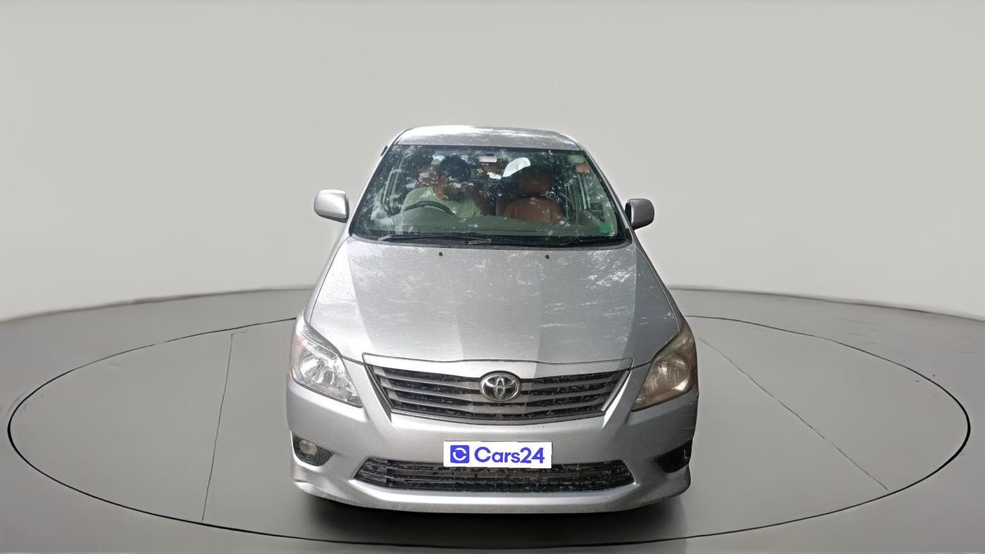 2012 Toyota Innova GX 2.5 8 STR, Diesel, Manual, 1,70,438 km, exterior