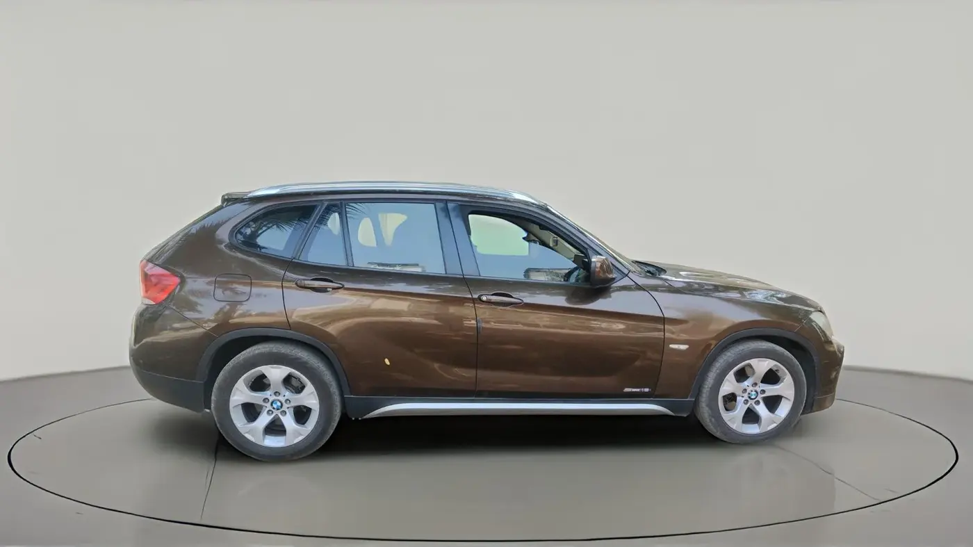 2011 BMW X1 SDRIVE 18I, Petrol, Automatic, 81,429 km, exterior
