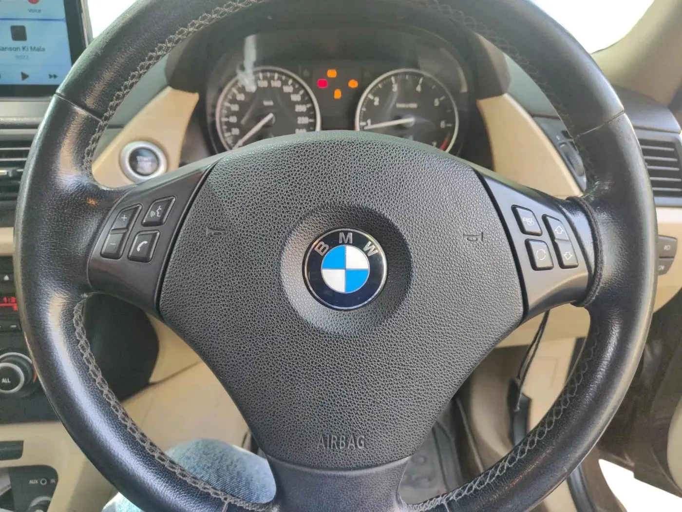 2011 BMW X1 SDRIVE 18I, Petrol, Automatic, 81,429 km, interior