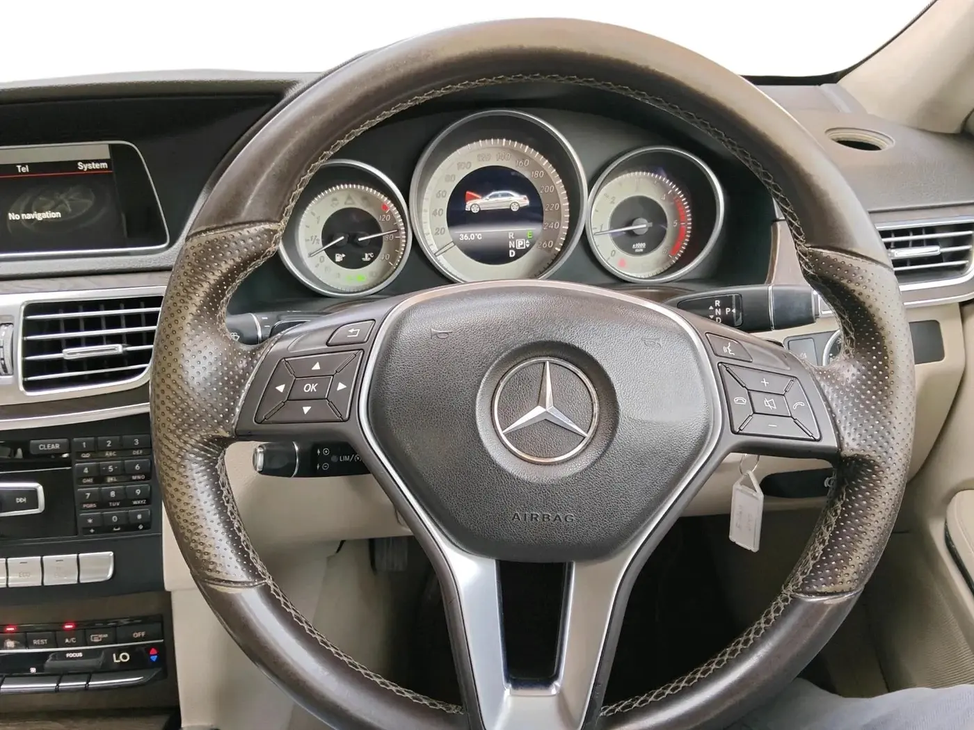 2013 Mercedes Benz E Class E 250 CDI AVANTGARDE, Diesel, Automatic, 77,661 km, interior
