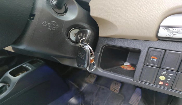 2018 Maruti Wagon R 1.0 LXI CNG, CNG, Manual, 39,547 km, interior