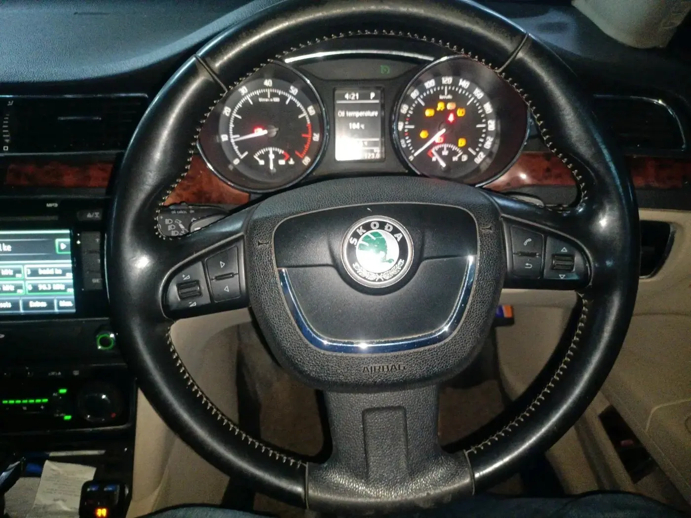 2012 Skoda Superb ELEGANCE 1.8 TSI AT, Petrol, Automatic, 92,250 km, interior