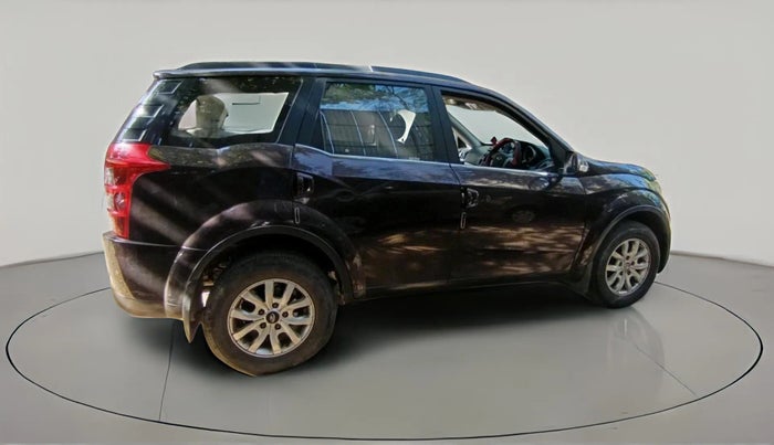 2016 Mahindra XUV500 W10, Diesel, Manual, 1,26,511 km, exterior