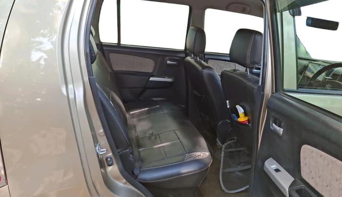 2015 Maruti Wagon R 1.0 VXI, Petrol, Manual, 58,901 km, interior