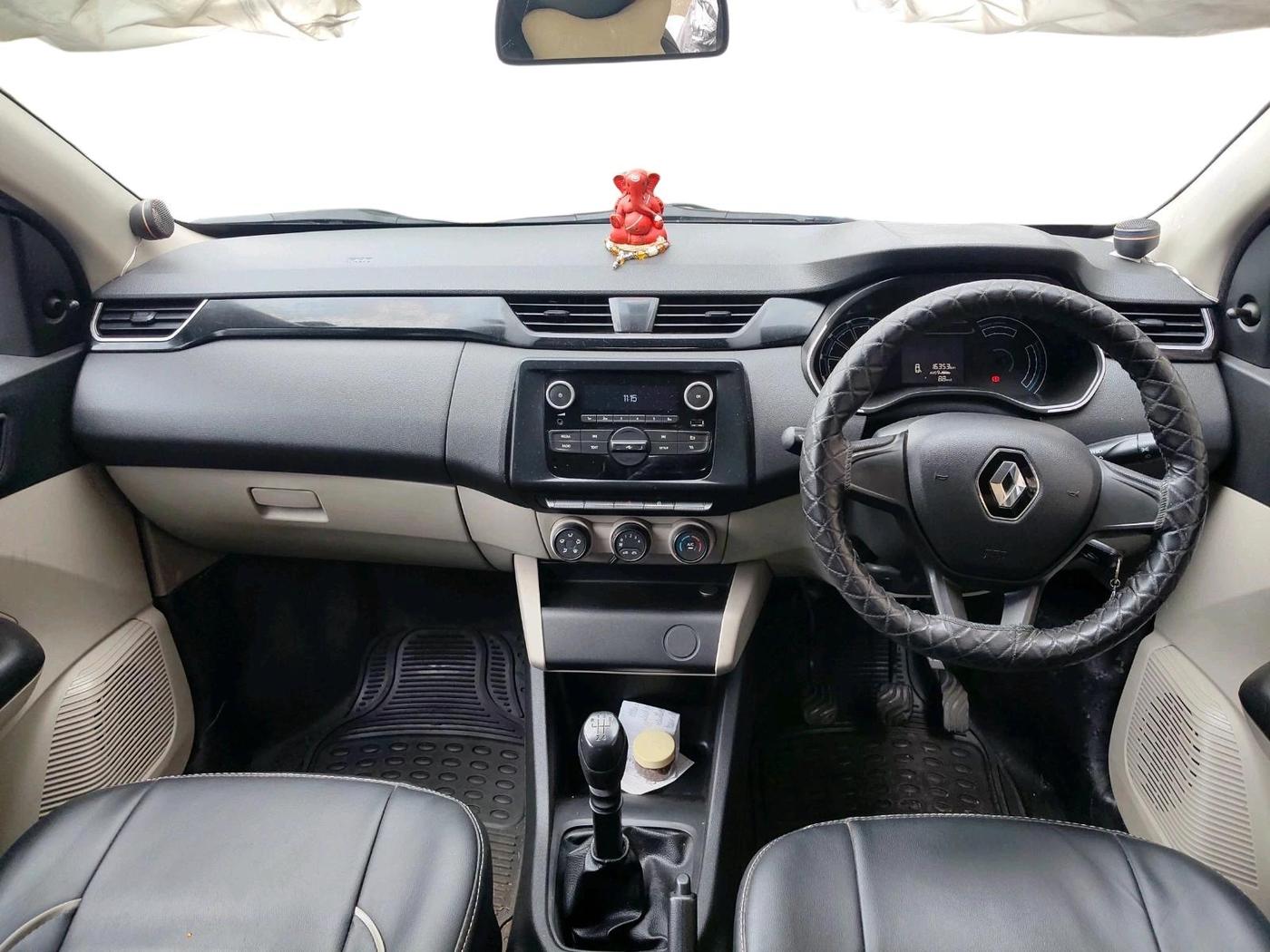 2020 Renault TRIBER RXL MT, Petrol, Manual, 16,353 km, interior