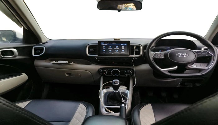 2023 Hyundai VENUE SX 1.5 CRDI, Diesel, Manual, 38,500 km, interior