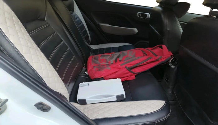 2023 Hyundai VENUE SX 1.5 CRDI, Diesel, Manual, 38,500 km, interior