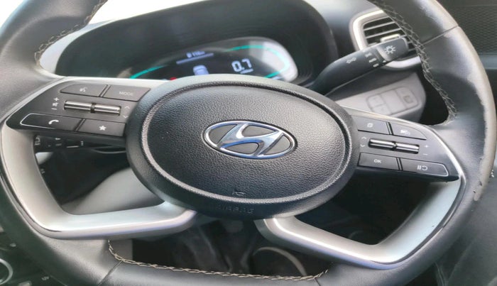 2023 Hyundai VENUE SX 1.5 CRDI, Diesel, Manual, 38,500 km, interior