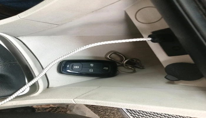 2022 Tata TIGOR XZ PLUS CNG, CNG, Manual, 76,500 km, interior