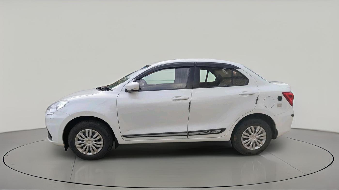 2022 Maruti Dzire VXI CNG, CNG, Manual, 14,727 km, exterior