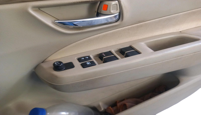 2019 Maruti Ciaz DELTA 1.5 SHVS MT PETROL, Petrol, Manual, 32,799 km, interior