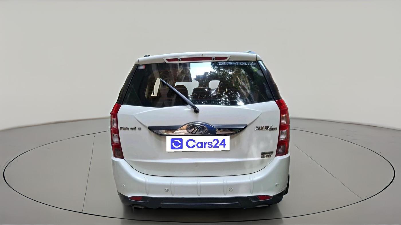 2017 Mahindra XUV500 W10 AT, Diesel, Automatic, 1,12,478 km, exterior