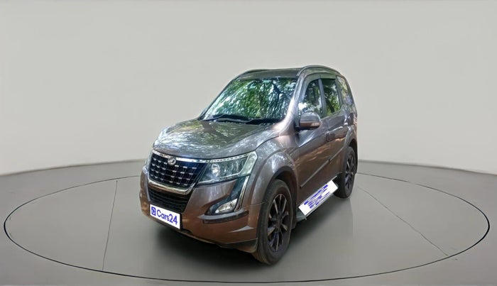 2018 Mahindra XUV500 W11, Diesel, Manual, 1,22,195 km, exterior