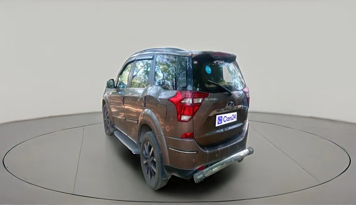 2018 Mahindra XUV500 W11, Diesel, Manual, 1,22,195 km, exterior