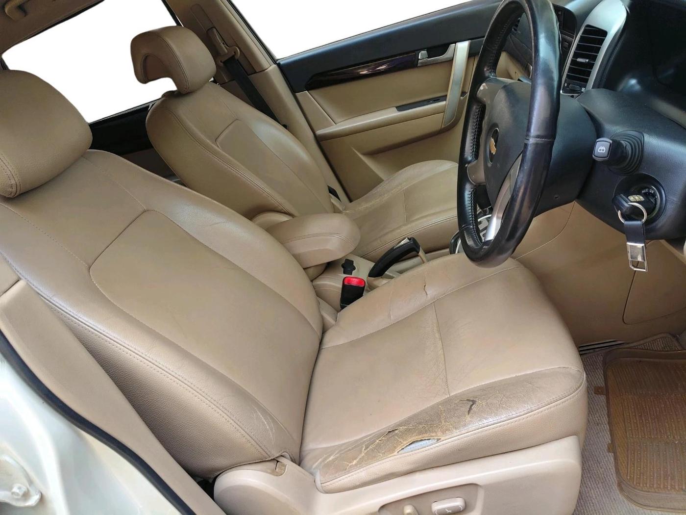 2012 Chevrolet Captiva LTZ AWD AT, Diesel, Automatic, 1,47,194 km, interior