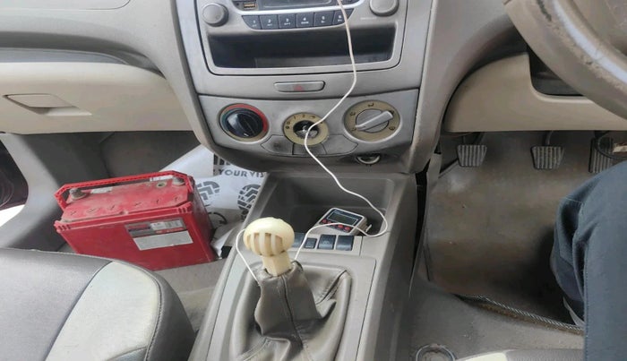 2013 Chevrolet Sail 1.2 LS ABS, Petrol, Manual, 50,100 km, interior