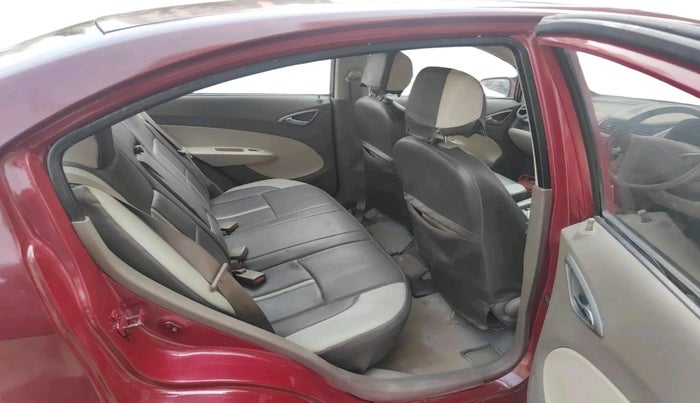 2013 Chevrolet Sail 1.2 LS ABS, Petrol, Manual, 50,100 km, interior