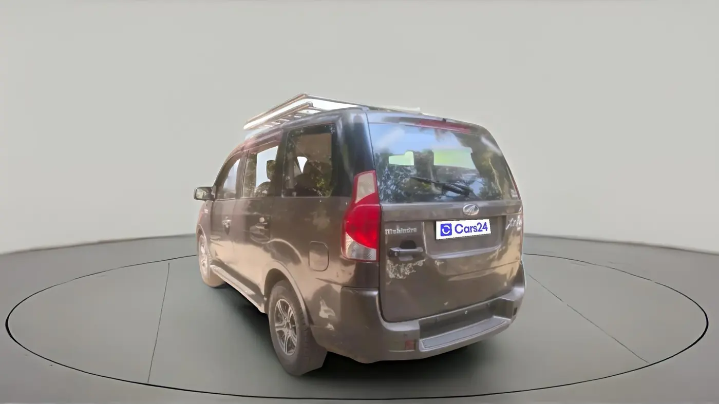 2013 Mahindra Xylo E4, Diesel, Manual, 95,982 km, exterior