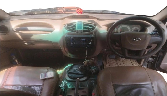 2013 Mahindra Xylo E4, Diesel, Manual, 95,982 km, interior