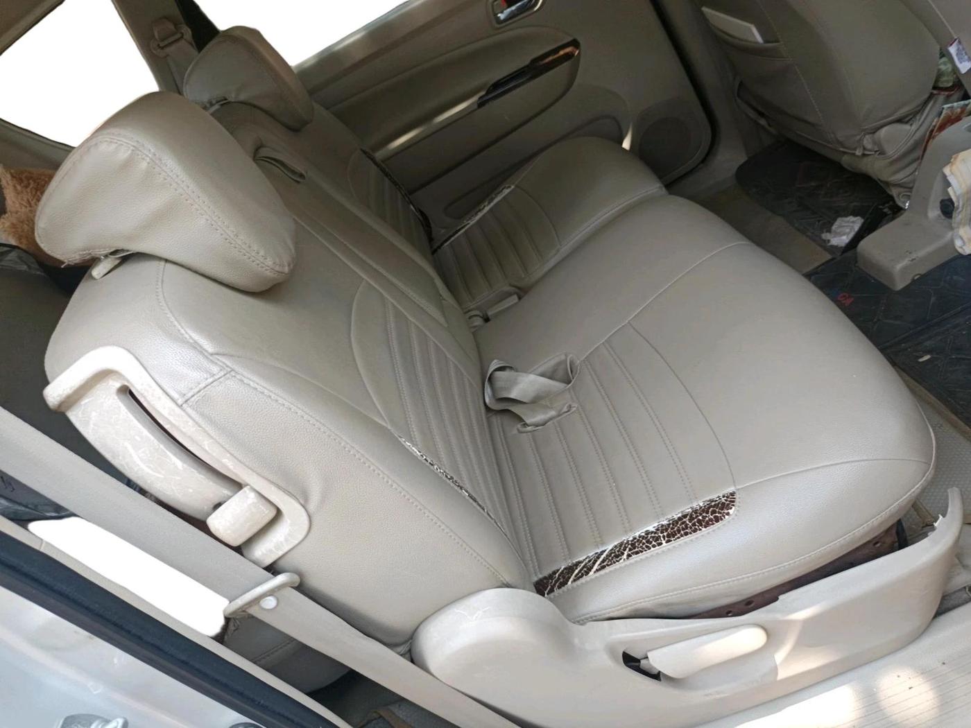 2016 Maruti Ertiga VXI, Petrol, Manual, 72,193 km, interior
