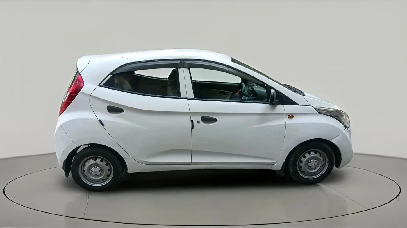 2018 Hyundai Eon ERA +, Petrol, Manual, 92,897 km, exterior
