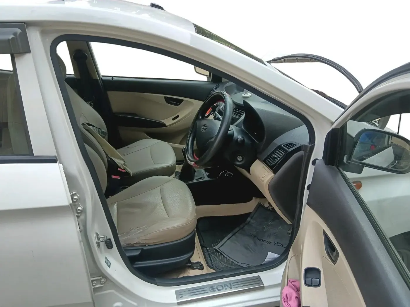 2018 Hyundai Eon ERA +, Petrol, Manual, 92,897 km, interior