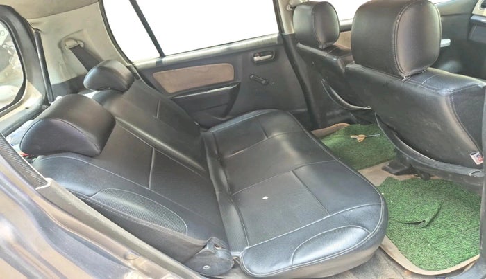 2017 Maruti Wagon R 1.0 LXI CNG, CNG, Manual, 1,18,272 km, interior