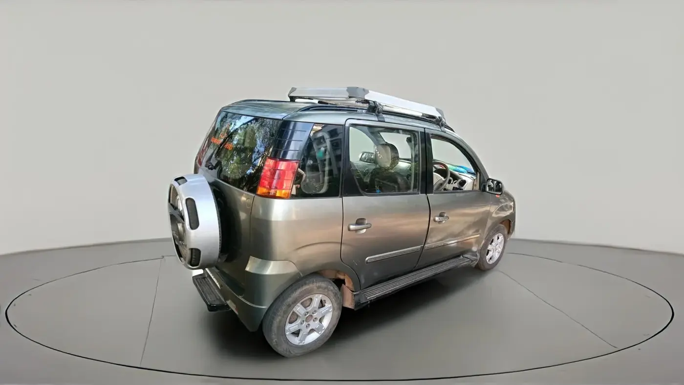 2012 Mahindra Quanto C8, Diesel, Manual, 75,579 km, exterior