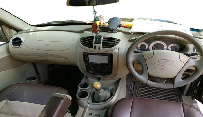 2012 Mahindra Quanto C8, Diesel, Manual, 75,579 km, interior