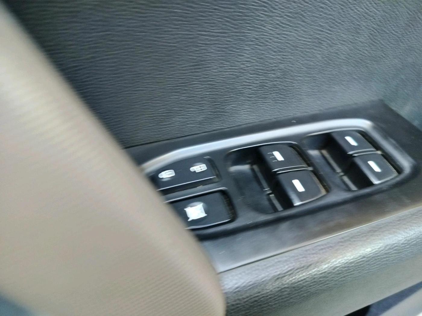 2016 Hyundai Creta E PLUS 1.6 PETROL, Petrol, Manual, 20,757 km, interior