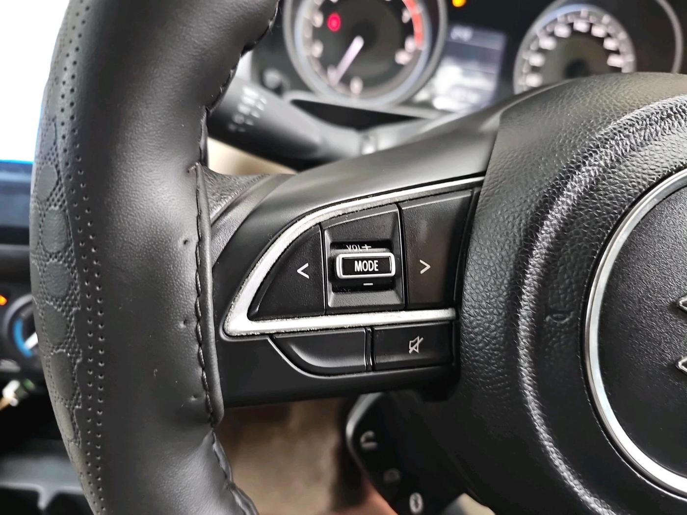 2022 Maruti Dzire VXI, Petrol, Manual, 14,571 km, interior