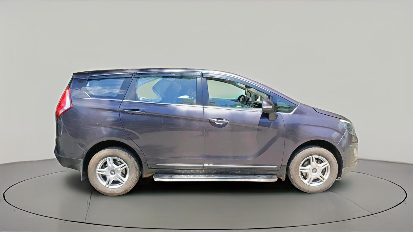 2018 Mahindra MARAZZO M6 8 STR, Diesel, Manual, 1,12,341 km, exterior