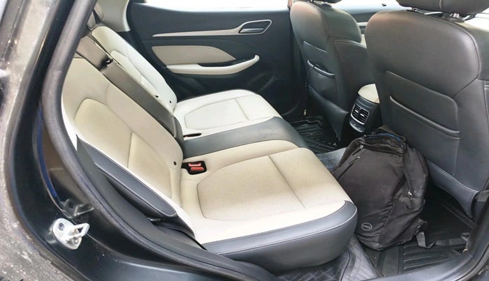 2022 MG ASTOR SAVVY 1.5 CVT, Petrol, Automatic, 22,643 km, interior